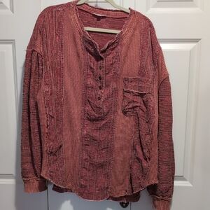 Oli & Hali Textured Button-Down Shirt in Red